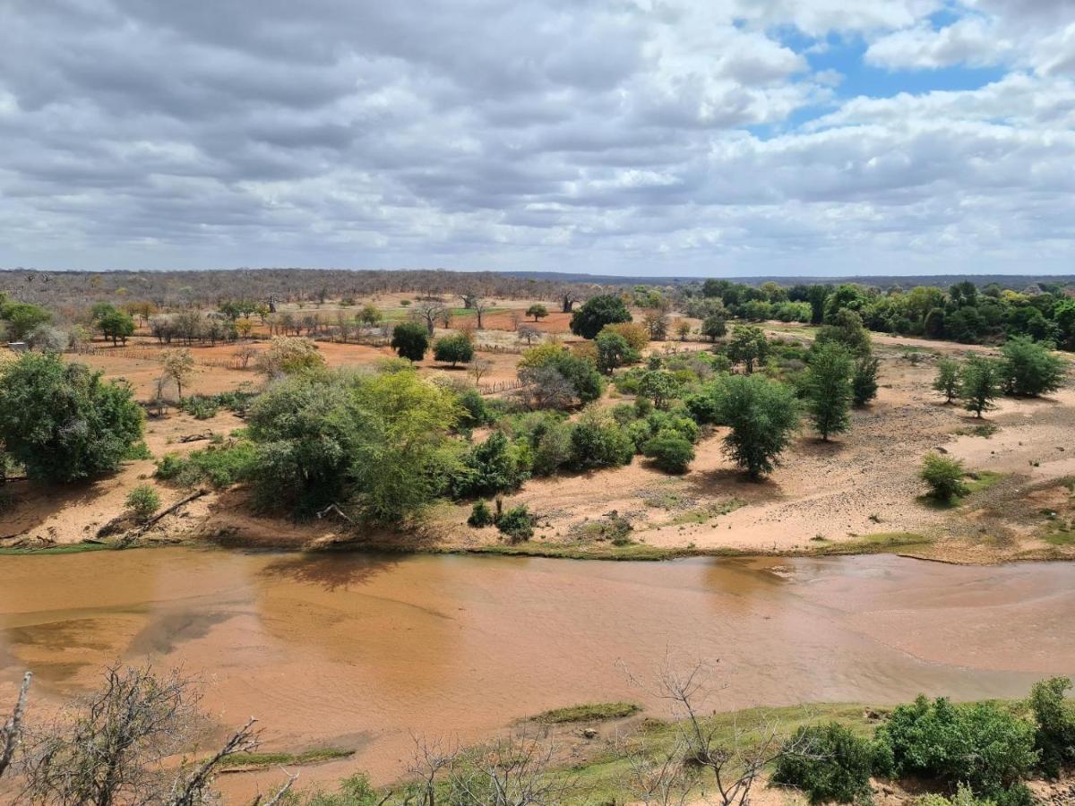 Nthakeni Bush & River Camp Pafuri Gate Экстерьер фото