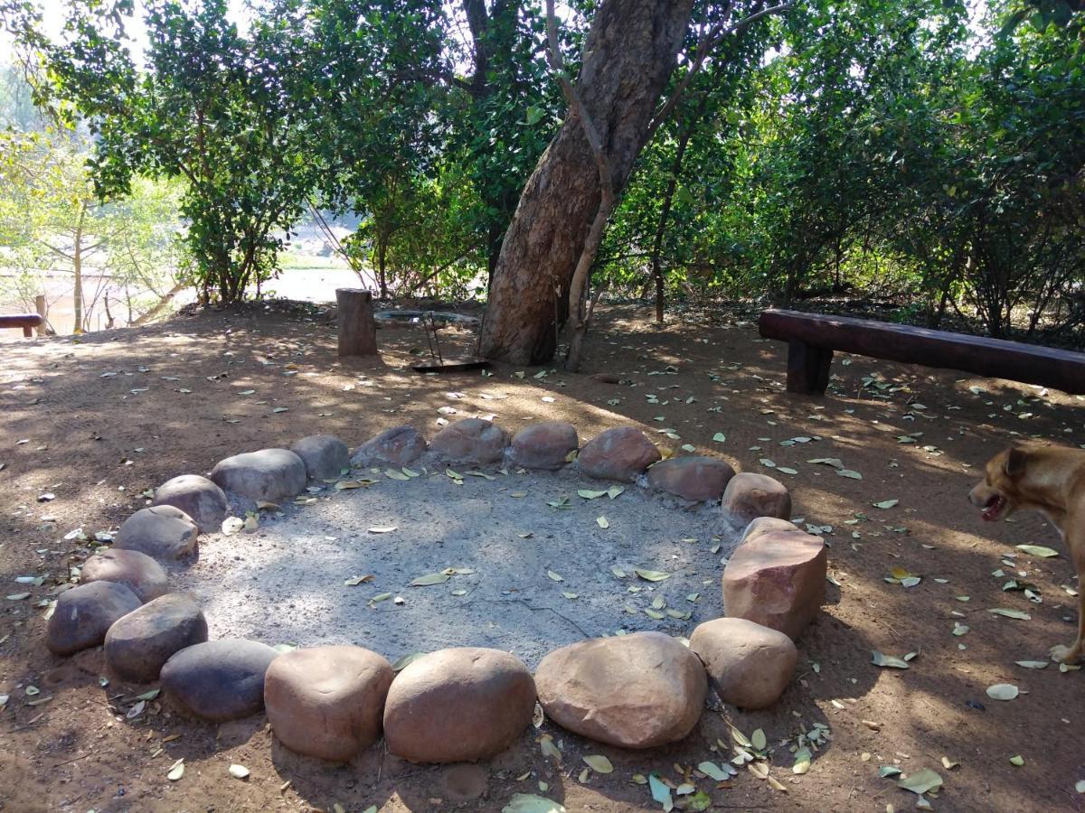 Nthakeni Bush & River Camp Pafuri Gate Экстерьер фото